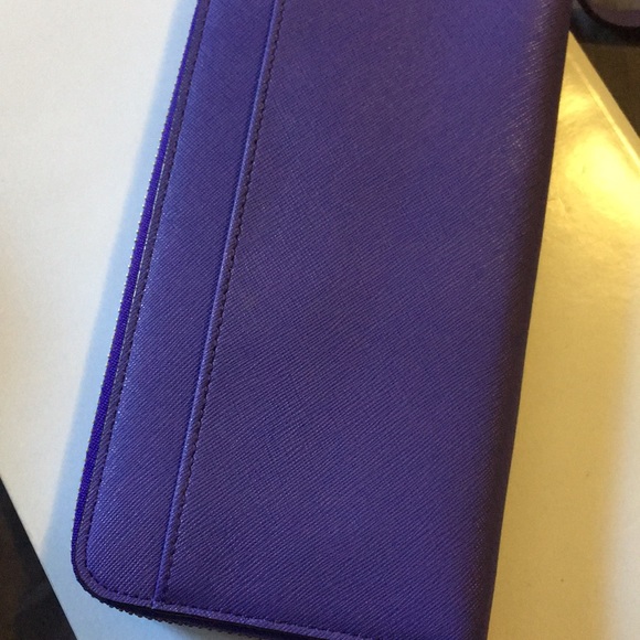 Purple Kate spade continental wallet - Picture 5 of 7